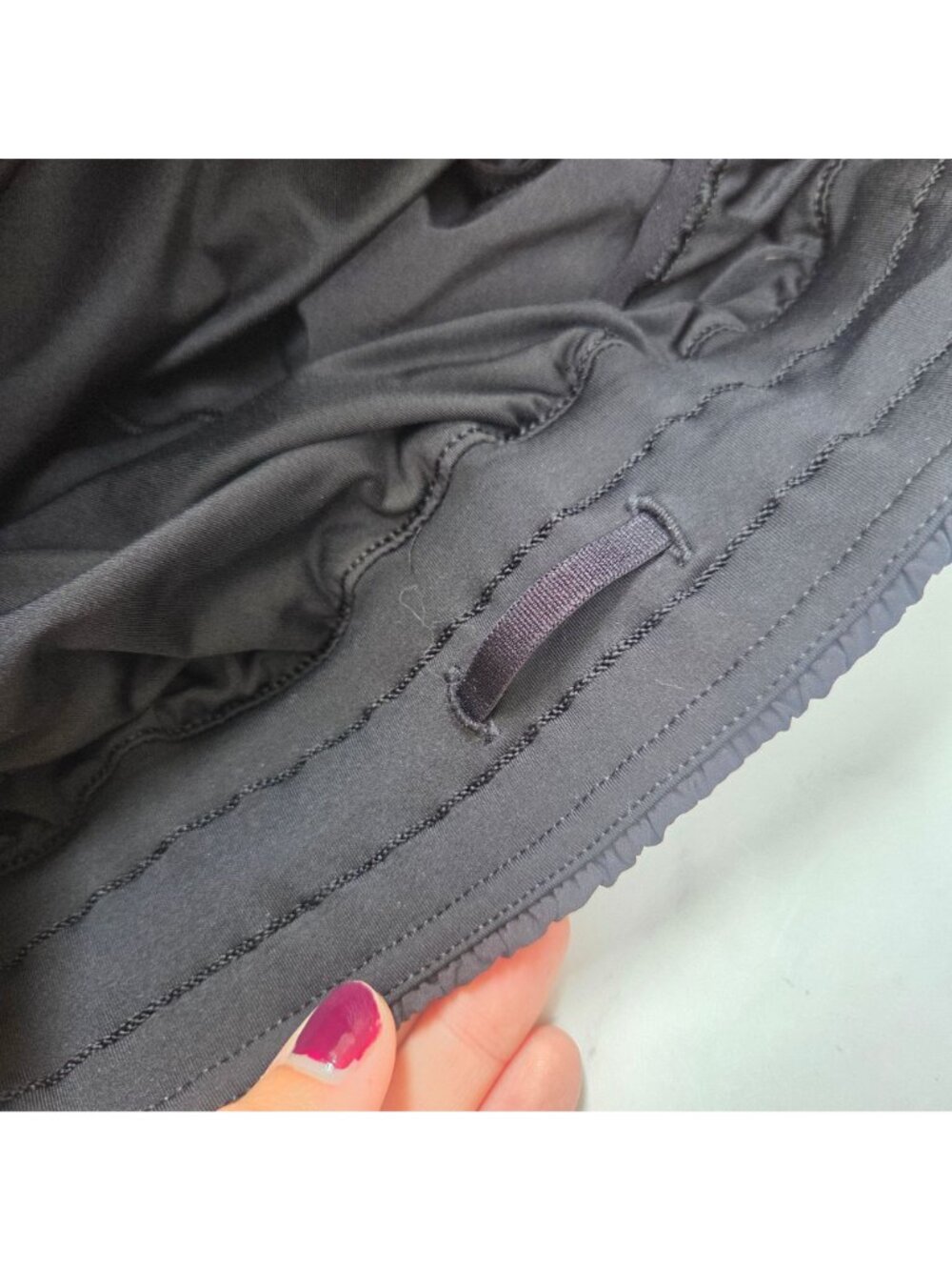 Lululemon Black Track That Shorts Running Athletic Women's 6 - Picture 6 of 7